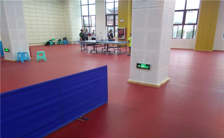 松木籃球運動地板哪個牌子好?