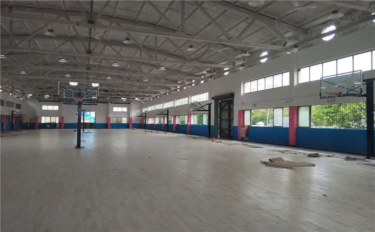 學(xué)校羽毛球館木地板怎么保養(yǎng)？